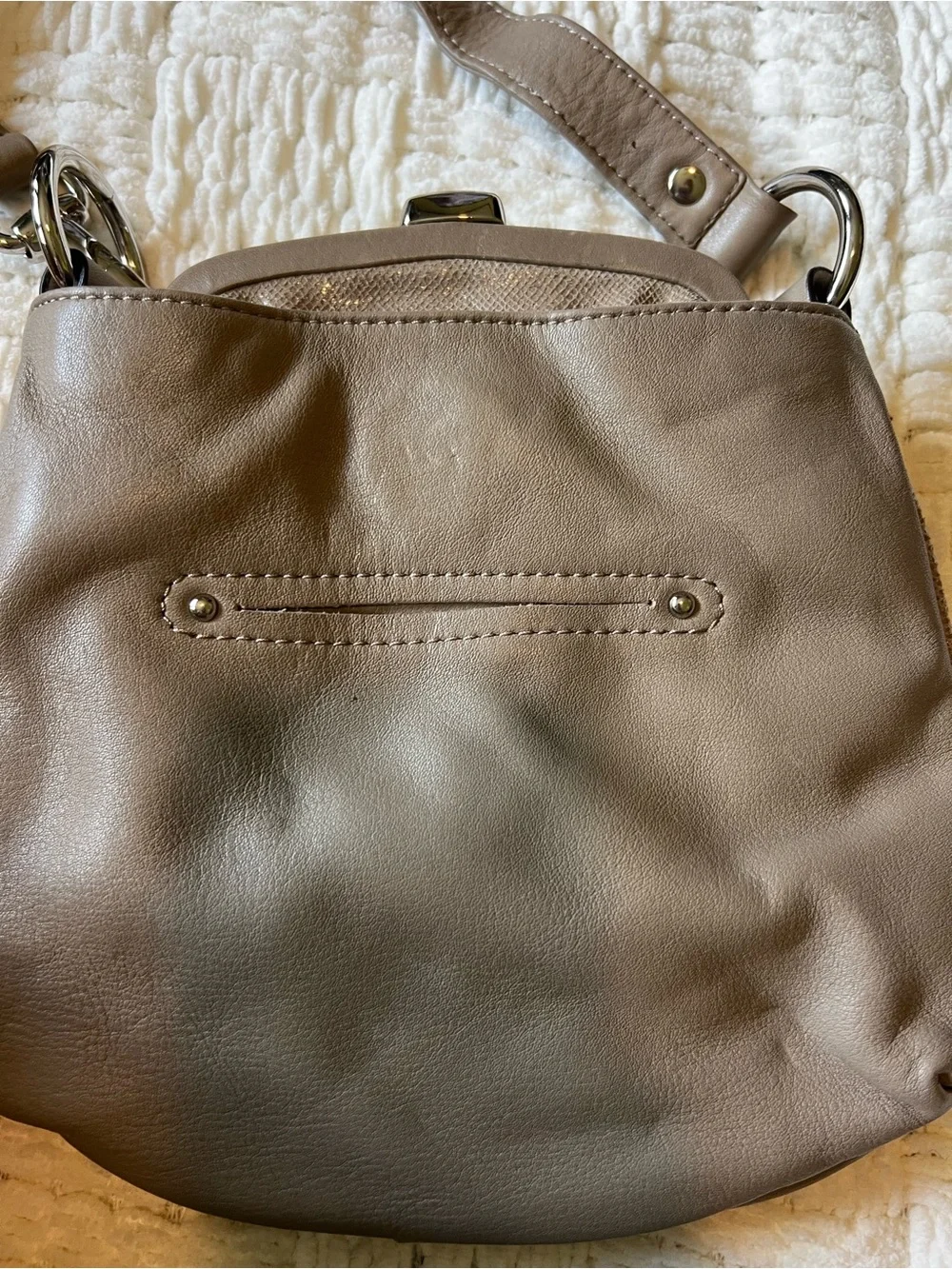 b. makowsky Taupe Pebbled Drawstring middle clasp Crossbody